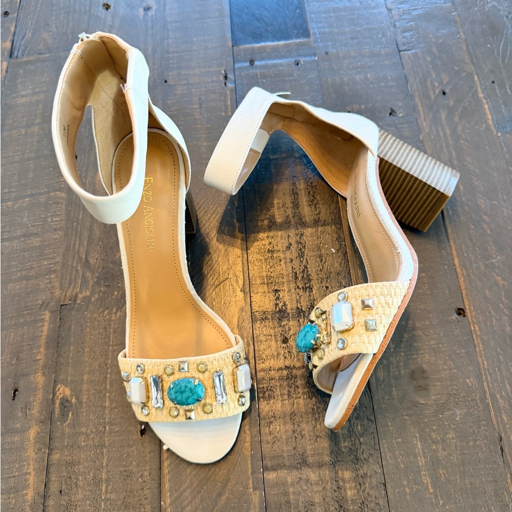 Enzo Angiolini Cream and Tan Heels with Turquoise Accents size 7.5 - Picture 1 of 7
